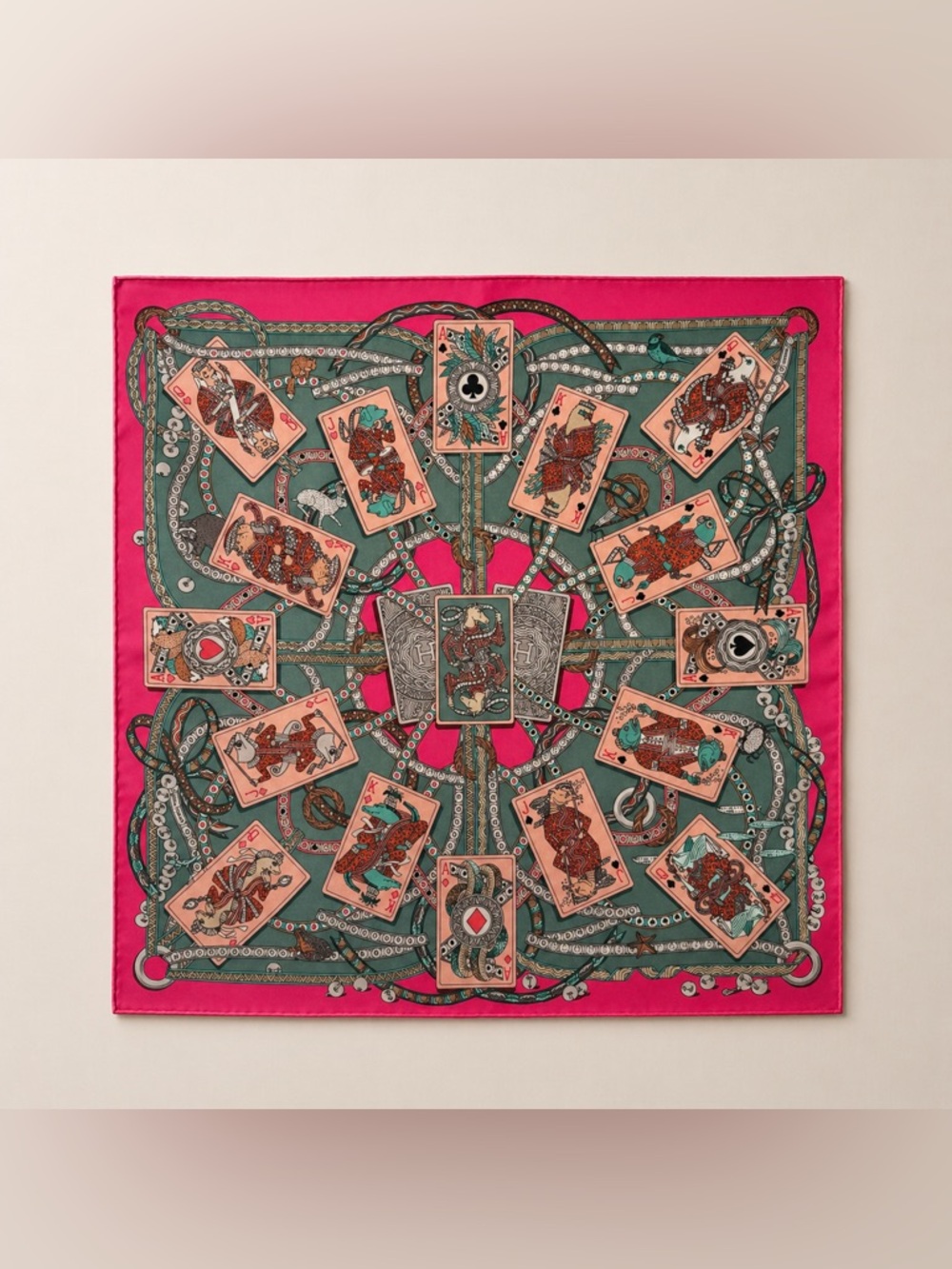 HERMÈS Silk Dame de Coeur Pocket Square Scarf